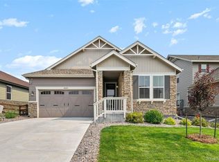 24255 E Links Pl, Aurora, CO 80016