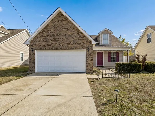 157 Howard Woody Dr, La Vergne, TN 37086