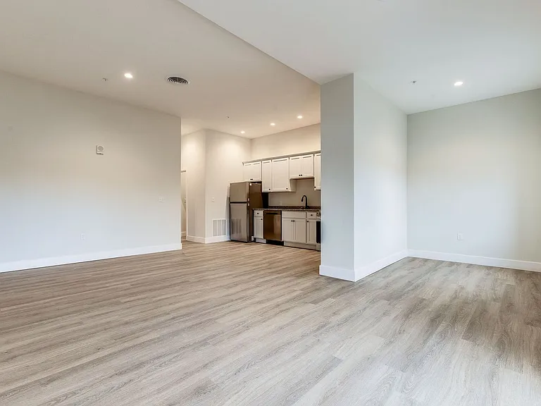 NOW LEASING - GALLERY GARDEN APTS — Photo 60