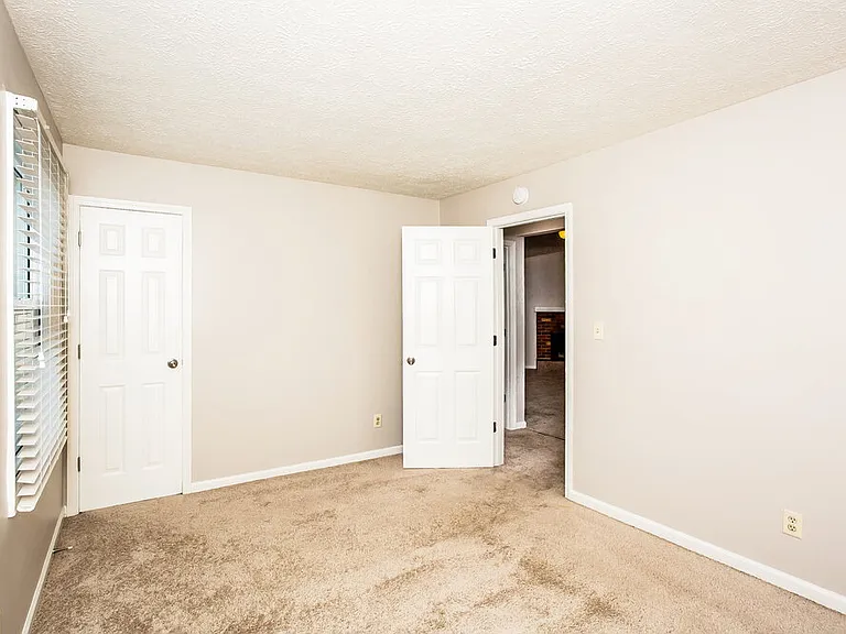5723 Ensenada Ave — Photo 7