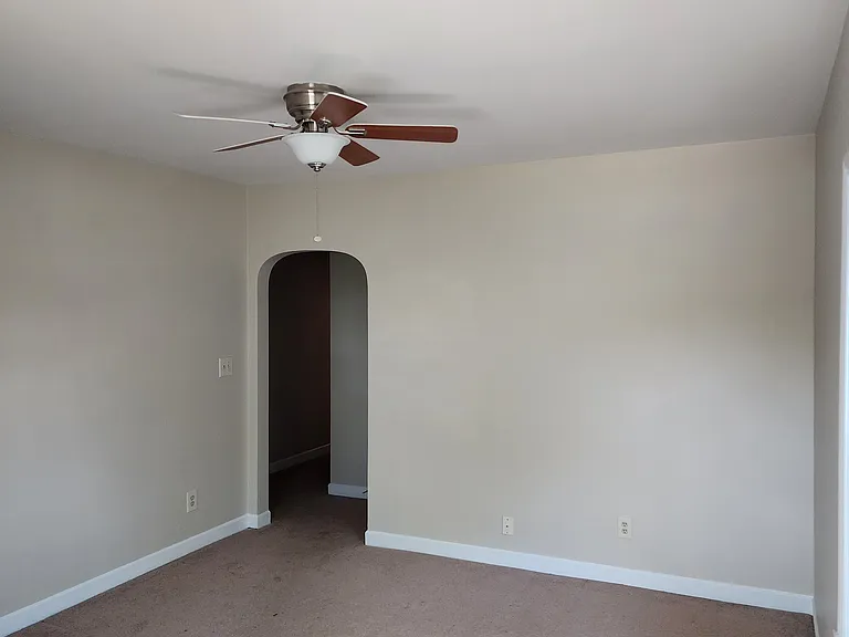 861 Waukegan Rd #2 — Photo 8