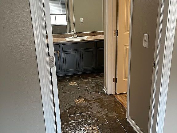 5th image of 6030 Bremen Ct Unit 11