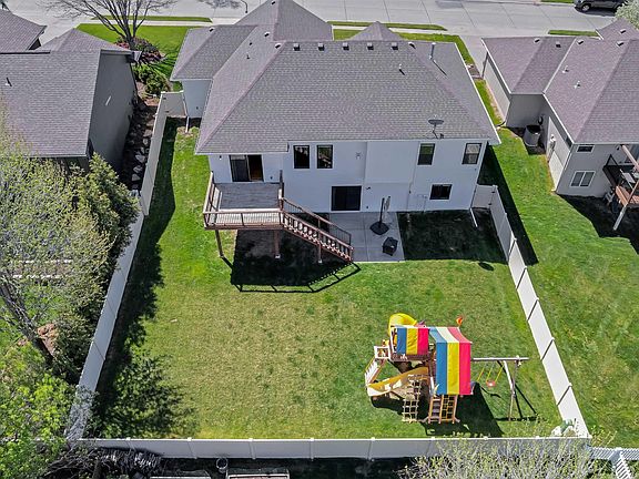 3rd image of 16564 Birch Ave