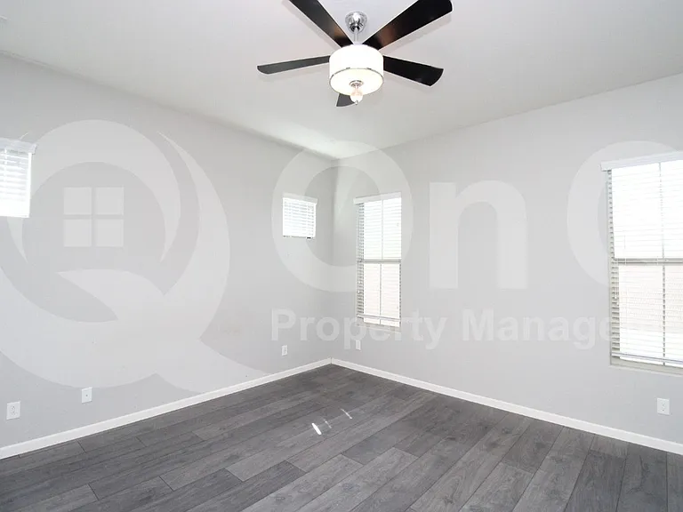 3867 E Honeysuckle Pl — Photo 8