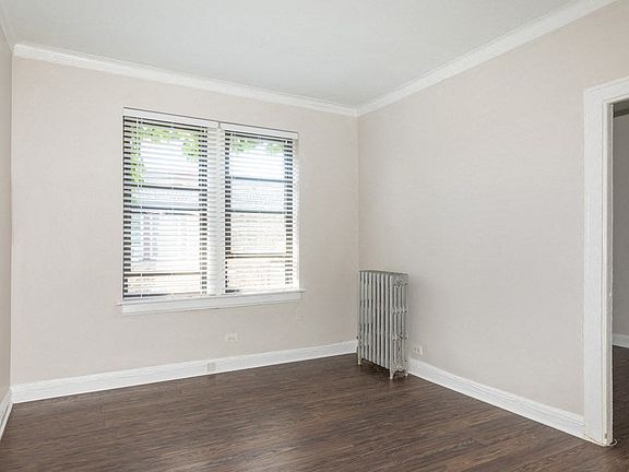 5th image of 5330 S Blackstone Ave #2