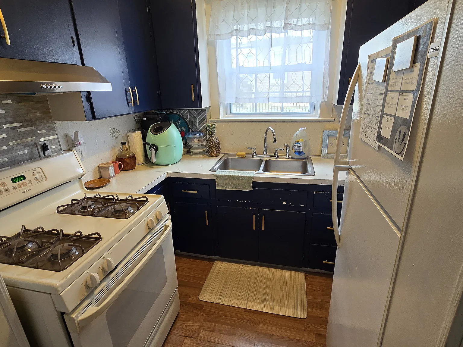 4 bed, $1,550 — Photo 3
