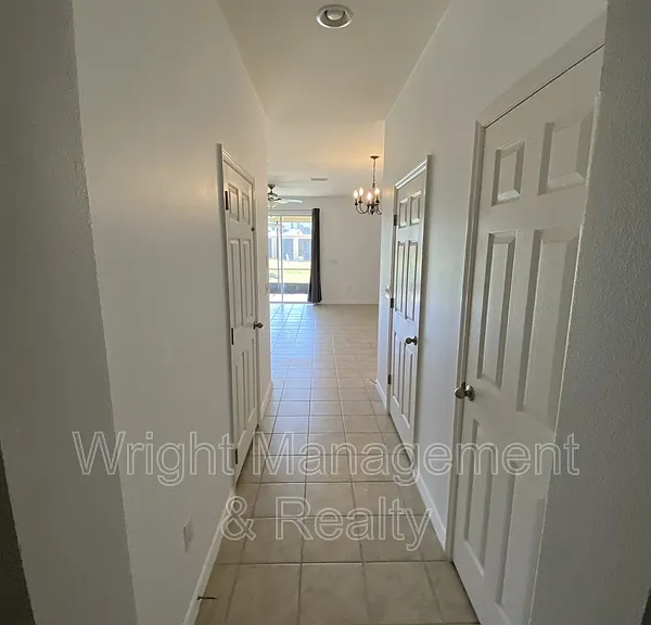 4658 69th Pl N — Photo 6