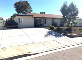 208 Elm St, Henderson, NV 89015