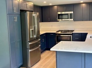 35 Locust St, Onset, MA 02558