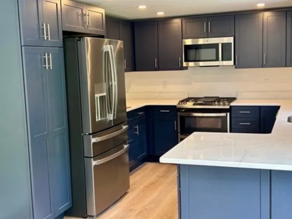 35 Locust St, Onset, MA 02558