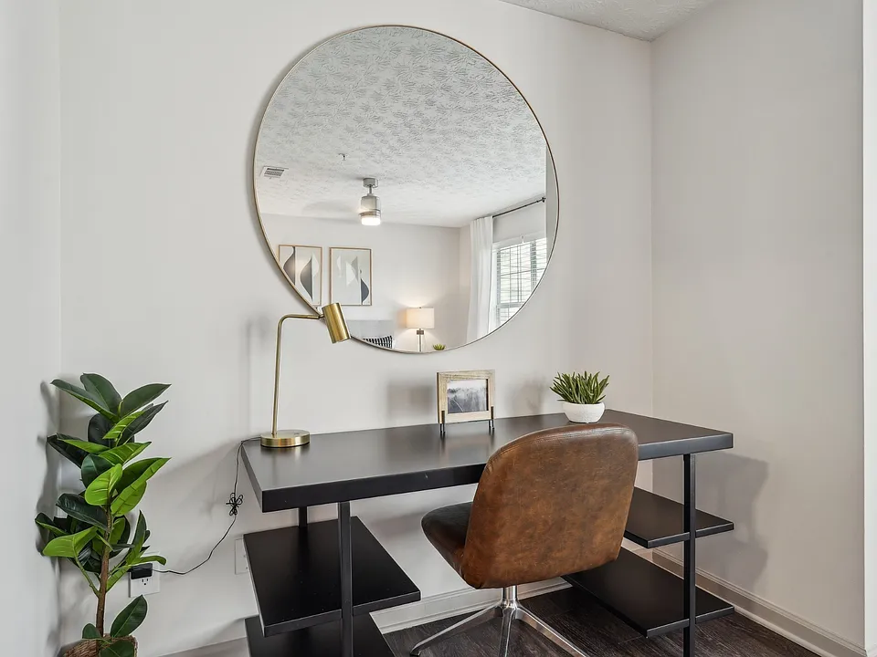 Home Office Space at Gwinnett Pointe Apartments in Norcross, GA 30093