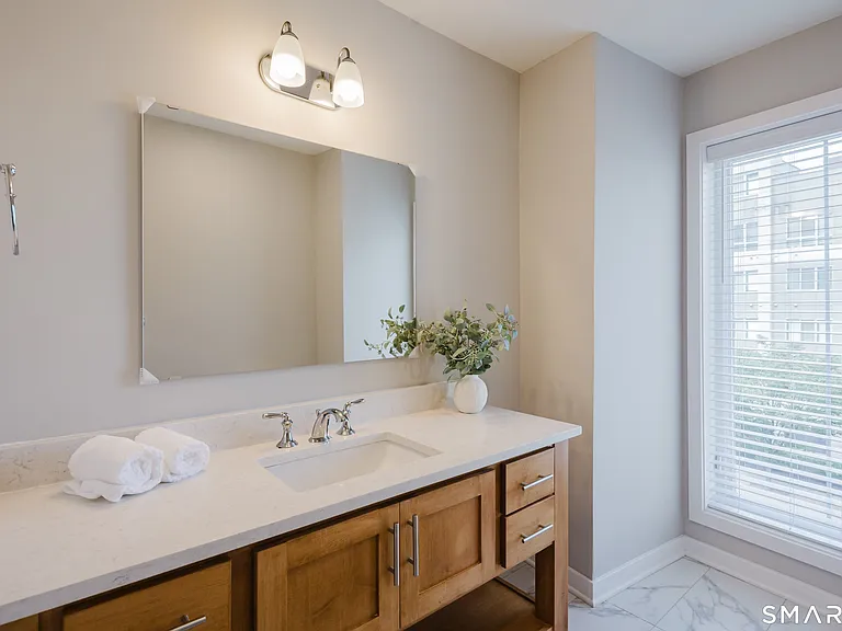 1385 Washington Blvd #5 — Photo 21