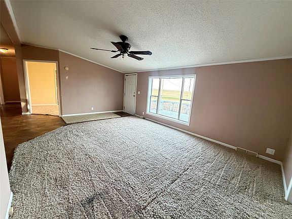 2nd image of 30582 NE U Rd