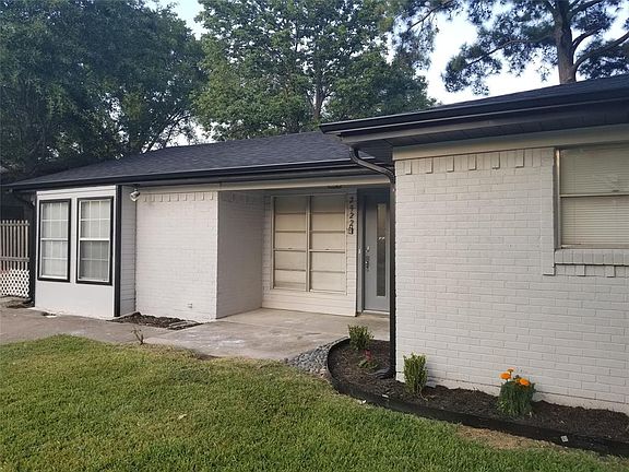 2nd image of 2922 Donald Dr