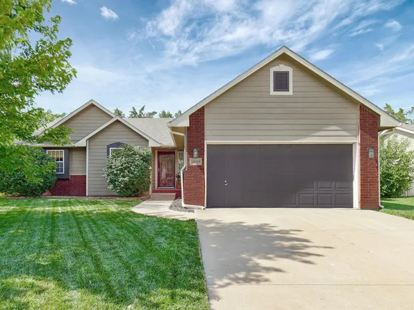 10910 W Ryan St, Wichita, KS 67205