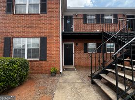 2165 S Milledge Ave