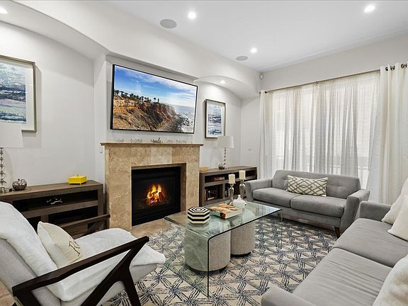 4th image of 5404 Bellingham Ave #2