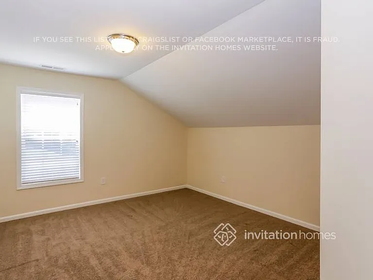7888 Smith Pond Dr — Photo 9