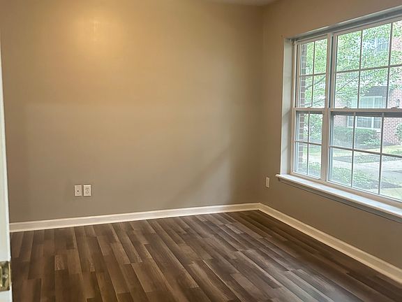 2nd image of 11926 Kelso Dr Unit 3