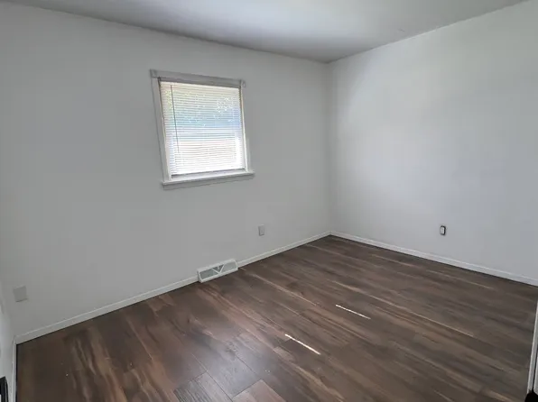 3297-99 Ashland St #1, Portage, IN 46368