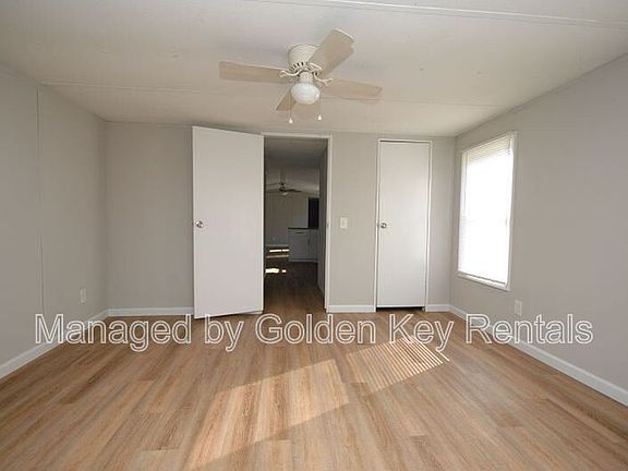 5th image of 104 Lindsey Brooke Ln