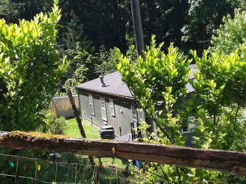 2nd image of 25017 NE 231st St