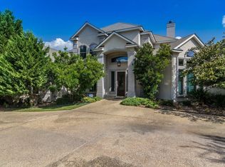 4 Trophy Cir, San Antonio, TX 78258