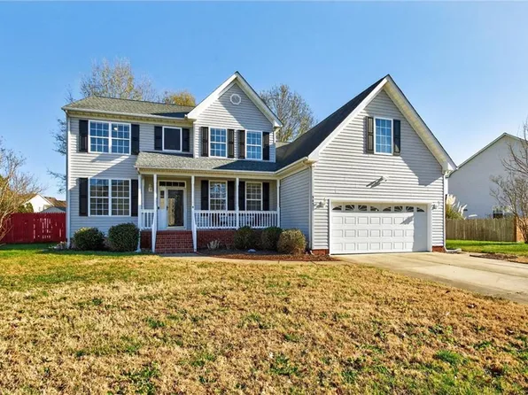 509 Fair Oak Dr, Chesapeake, VA 23322