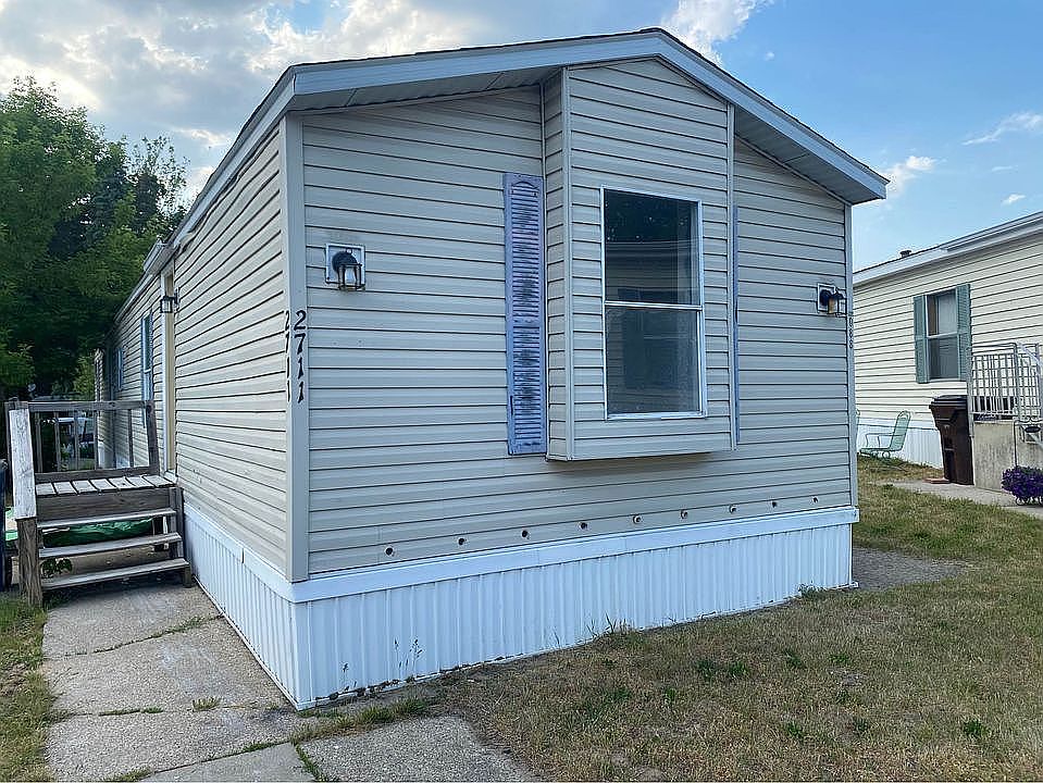 1st image of 2711 Pierce Ct