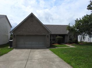 429 Skyview Ln, Lexington, KY 40511