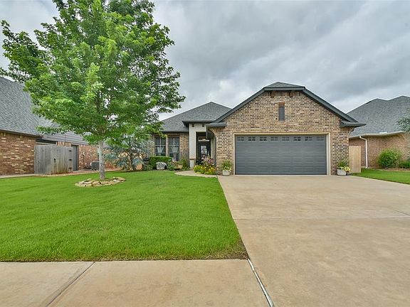 3rd image of 16901 Barcelona Dr