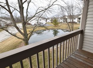 678 Pewaukee Rd, Pewaukee, WI 53072