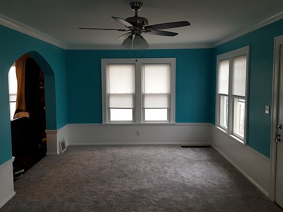 4th image of 1212 W Margaret Ave