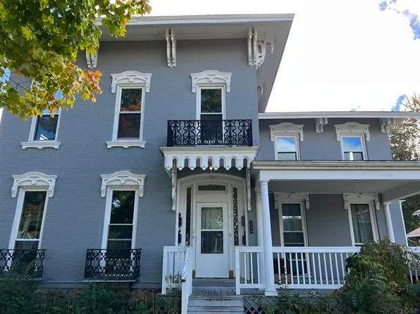 224 E Front St APT 1, Adrian, MI 49221