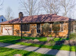 5989 Edgebrook Blvd, Parma Heights, OH 44130