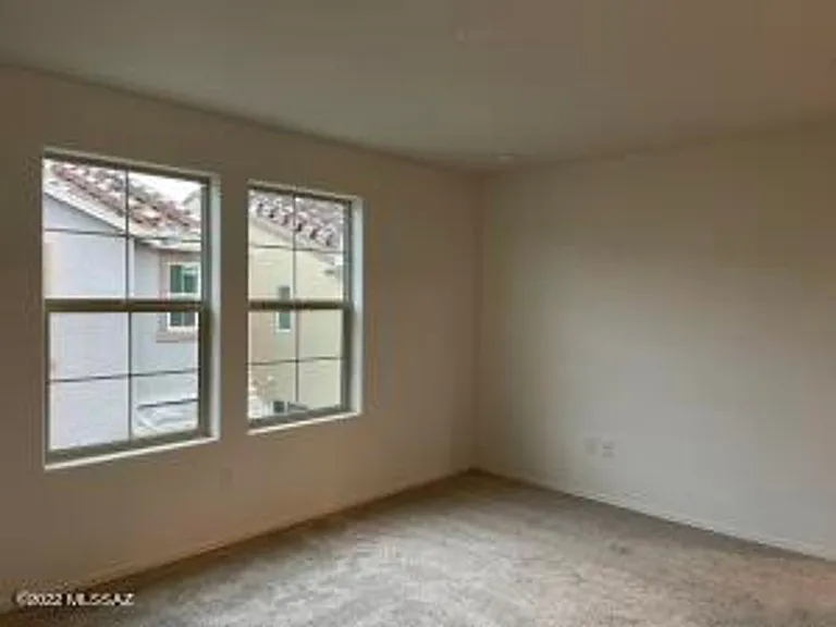 1123 E Descent St — Photo 26