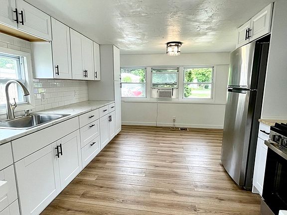 4th image of 18 Barracuda Dr