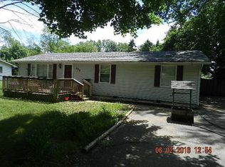 307 E Sycamore Dr, Warsaw, IN 46580