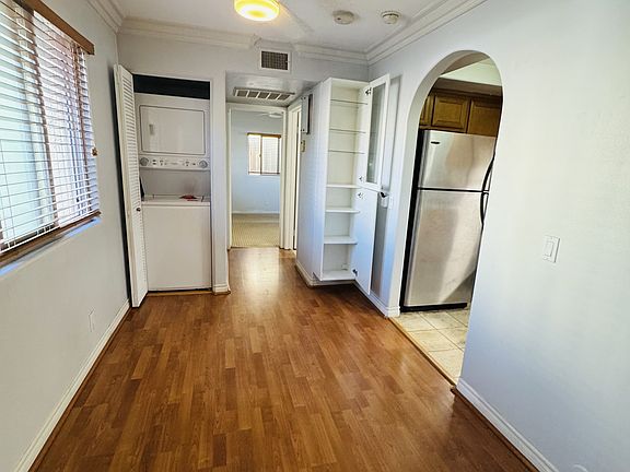4th image of 2776 B St Unit 120