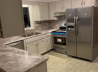 6041 Somerset Dr, Fairview, PA 16415