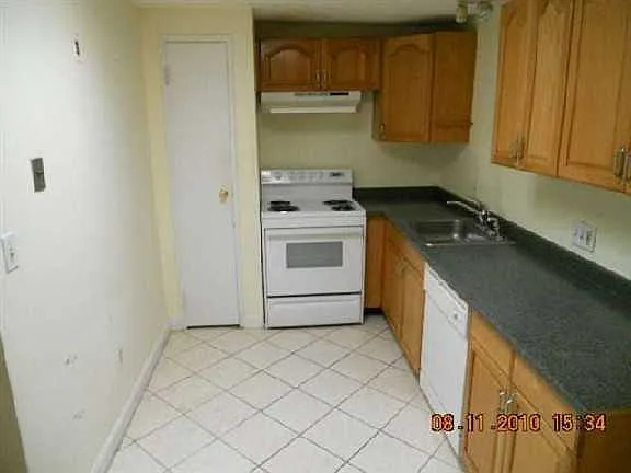 688 Boston Post Rd E #308 — Photo 3