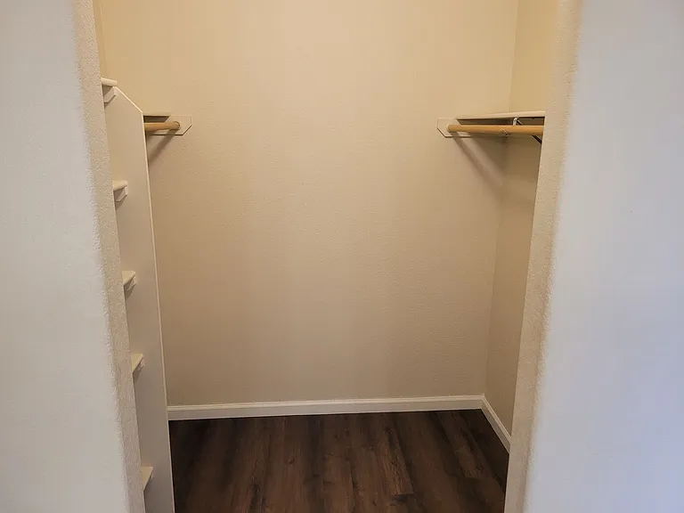 2109 Owens Ave #203 — Photo 6