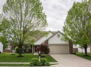 13302 Eastwood Ln, Fishers, IN 46038