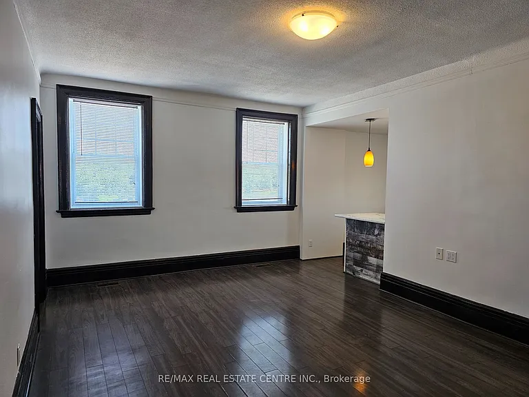1 Mill St #1 — Photo 14
