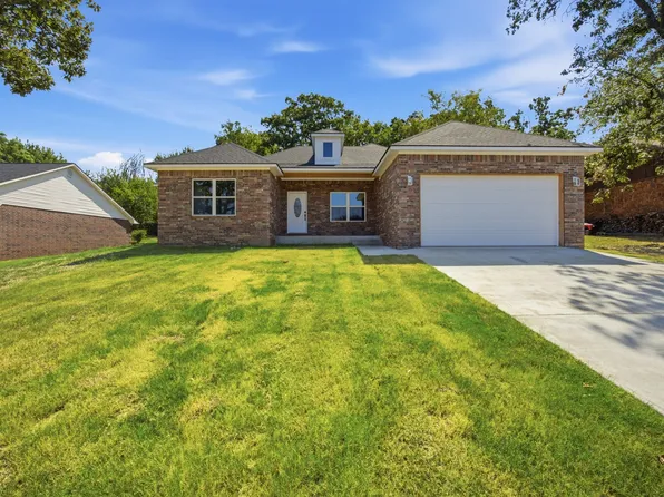 2002 Whippoorwill Dr, McAlester, OK 74501