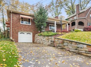 470 Duquesne Dr, Pittsburgh, PA 15243