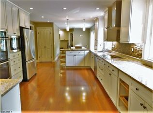 35 Mount Vernon Rd, Columbia, NJ 07832