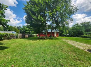 1306 S Garden St, Kendallville, IN 46755