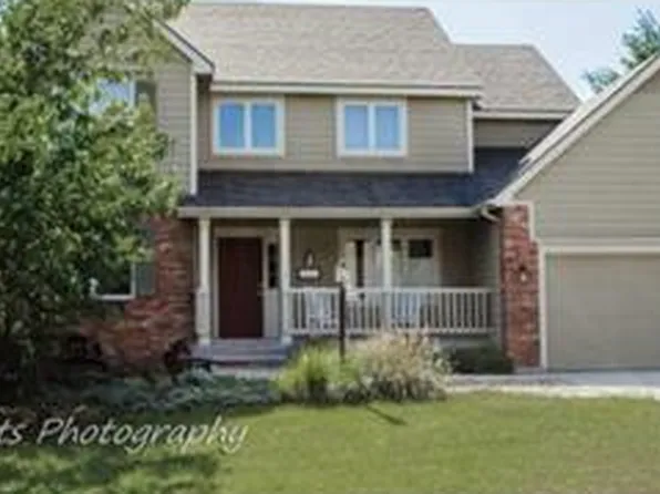 2917 Gill Ave, Lawrence, KS 66047