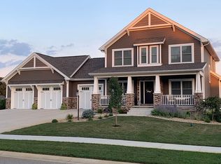 354 Barrington Pl, Warsaw, IN 46582